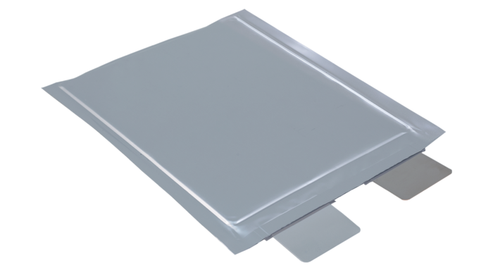 Celda tipo pouch con dos lengüetas de contacto adicionales fijadas mediante soldadura por ultrasonidos